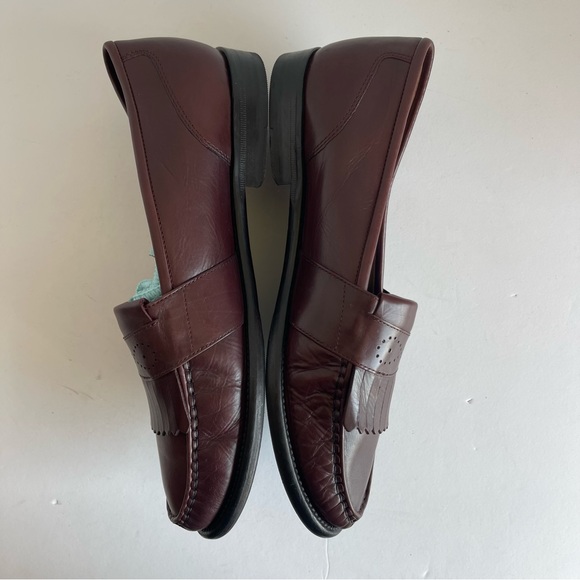 Men's Cole Haan Loafers Dress Shoes Size 10.5 Burgundy Leather Kiltie - Picture 4 of 10